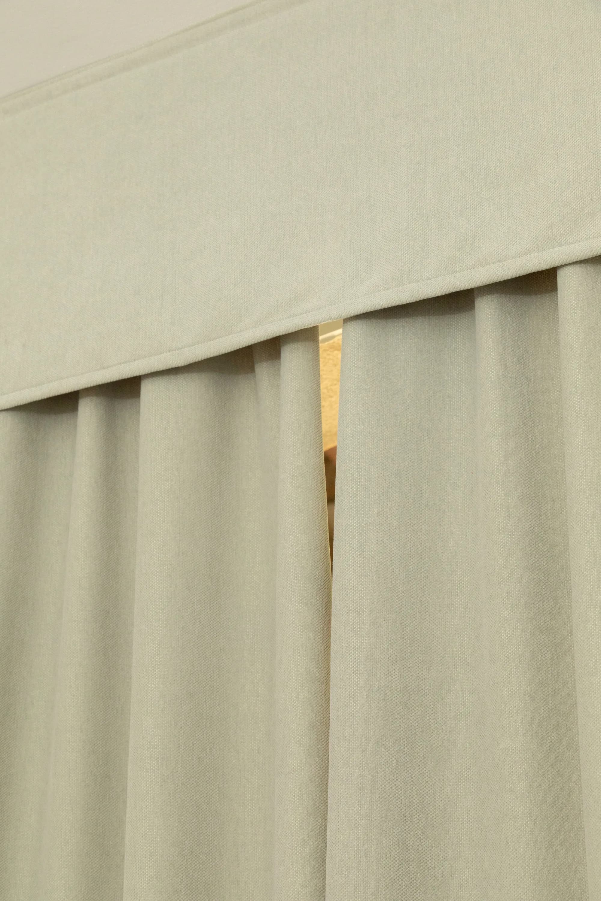 Rideau Toile Tissée Occultant — Sur Mesure